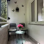 Apartman Mia *
